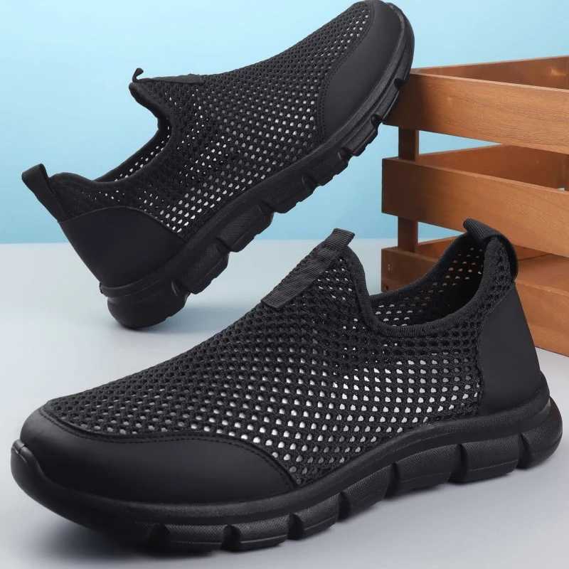 YRZL Running Shoes Men Sneakers Breathable Mesh Lightweight Non Slip Athletic Walking Shoes Slip On Cfortable Gym Sports Shoes Y250707