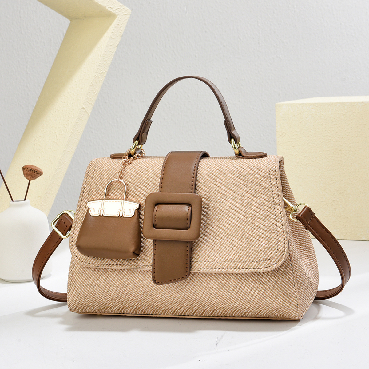 Fashionable women s crossbody bag Korean style handbag trend women s new trend multifunctional bag elegant women s handbag