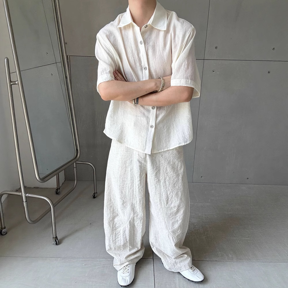 Factory Direct Supply Textured Old Money Style Summer New Designer Short Sleeves Lazy Style Shirt Men Vacation Casual Loose Short Sleeve Shirt