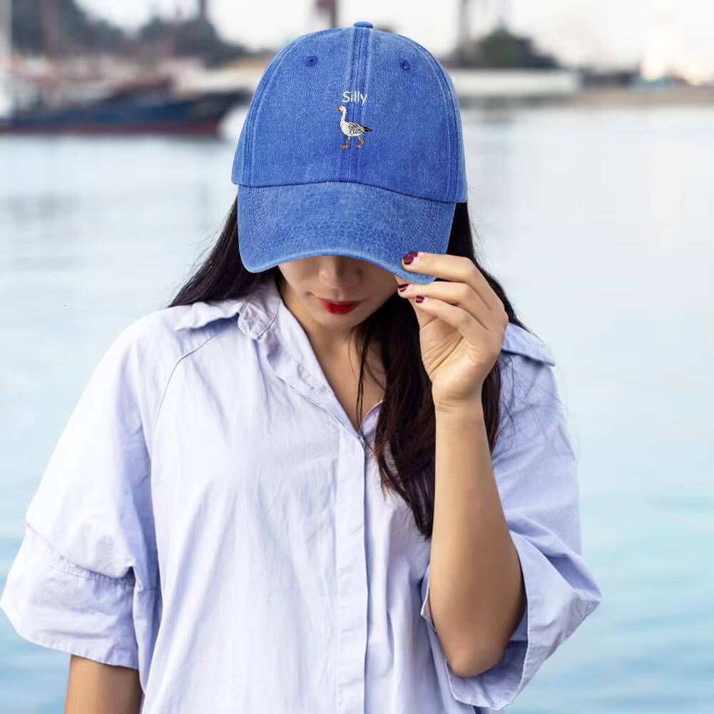 Embroidered Silly Goose Golf Adjustable Vintage Outdoor Camping Hat Mom Dad Baseball Cap for Men and Women ddmythur