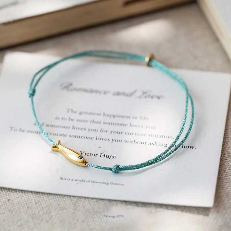 Fashion Cute Blue String Fish Bracelet For Women Bohemian Metal Animal Handmade Red Rope Adjustable Bracelet Jewelry Gifts XJ250707