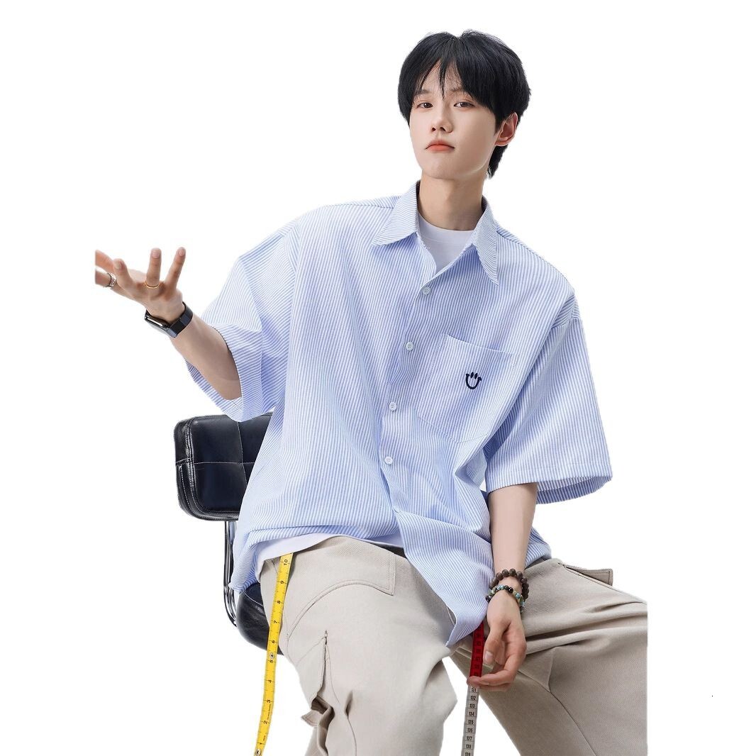 Smiley Face Embroidered Striped Short Sleeve Shirt Unisex 2025 Designer Short Sleeves Summer New Trendy Loose Casual Couple Shirt Jacket
