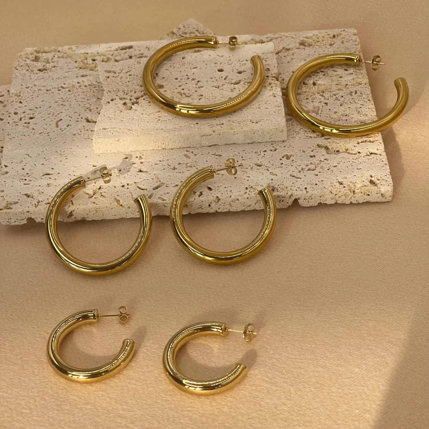 30/40/50mm Classic Stainless Steel Ear Buckle Big Earrings for Women Trendy Gold Color Large Hoop Earring Jewelry Accessories 250701