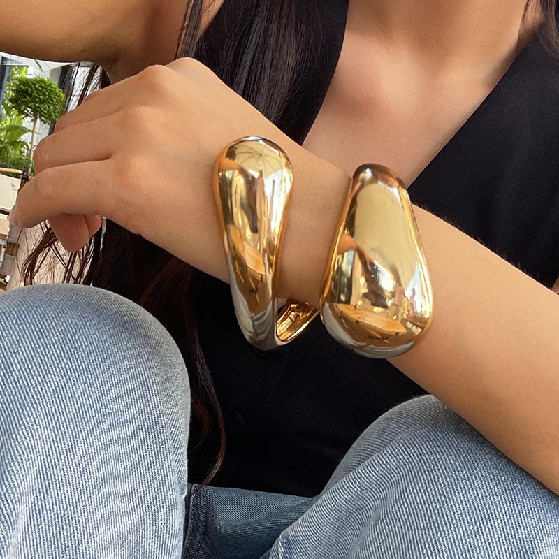 Wide Chunky Waterdrop Spring Bangles for Women Gold Silver Color Open Cuff Thick Irregular Twisted Bangle Bracelet Jewelry 250701