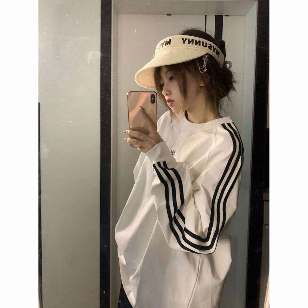 National Trend Three Stripes Letter Print Long Sleeve Sweatshirt Autumn Winter Unisex Loose Design Sense Niche Couple Casual Top B5