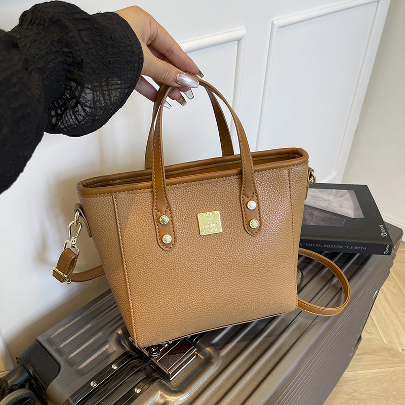 Free shipping designer Summer 2025 New Small Bag for Women Versatile Shoulder Bag Crossbody Bag Trendy Hot Item Korean Version Ins Bucket Bag