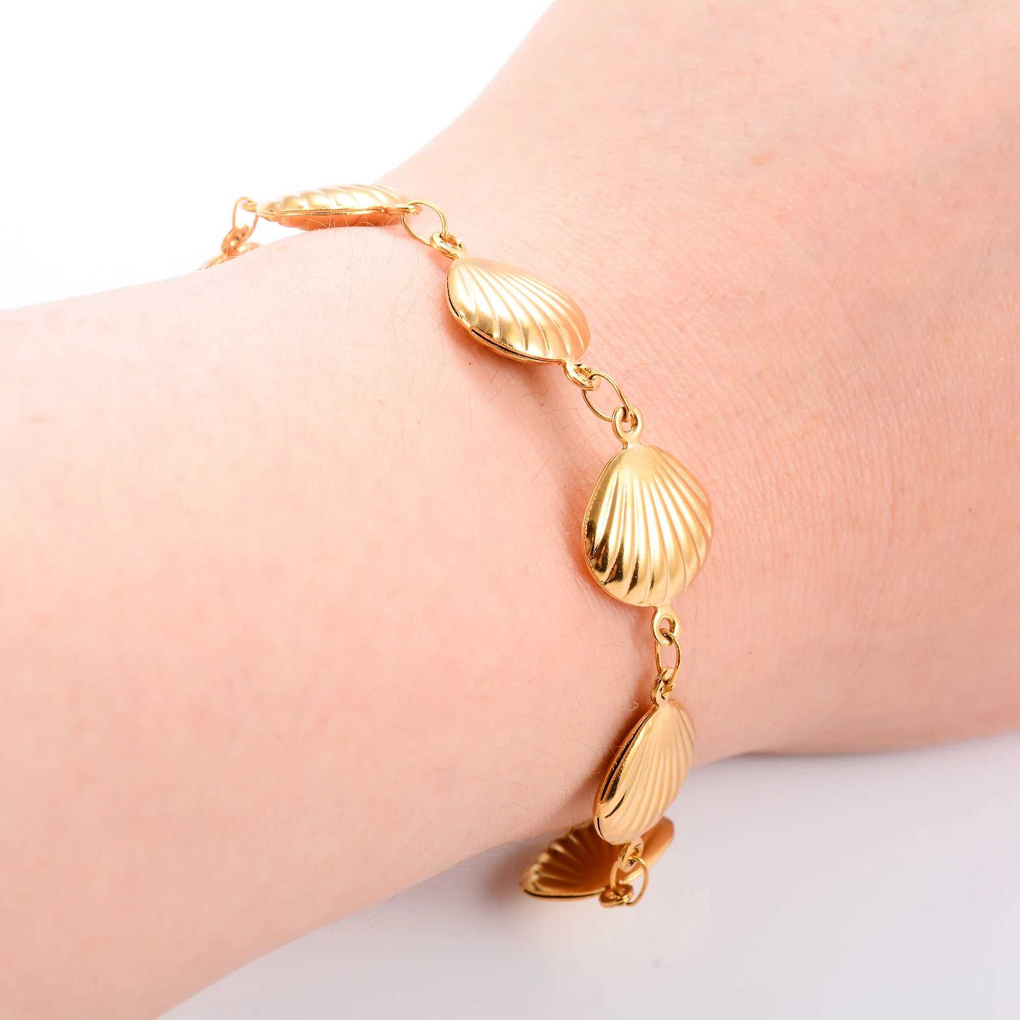 Cute Stainless Steel Shell Chain Bracelet Anklet for Women Link Hand Foot Chain Bangle Summer Beach Metal Jewelry AccessoriesXJ250707
