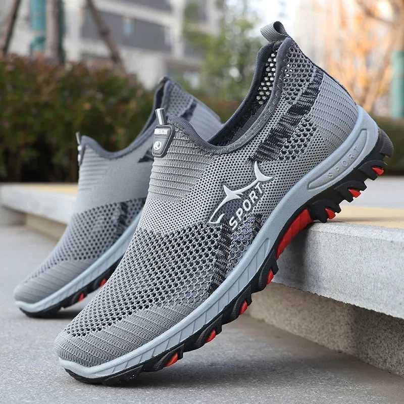 Mens summer sneakers Mens sneakers breathable mesh summer sports shoes Casual sneakers sing shoes Y250707