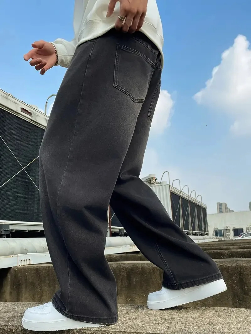 1Pc Mens Daily Travel Casual American Street Loose Jeans Black Light Blue Sea Fashion Style Retro Lantern Denim Pants w250704