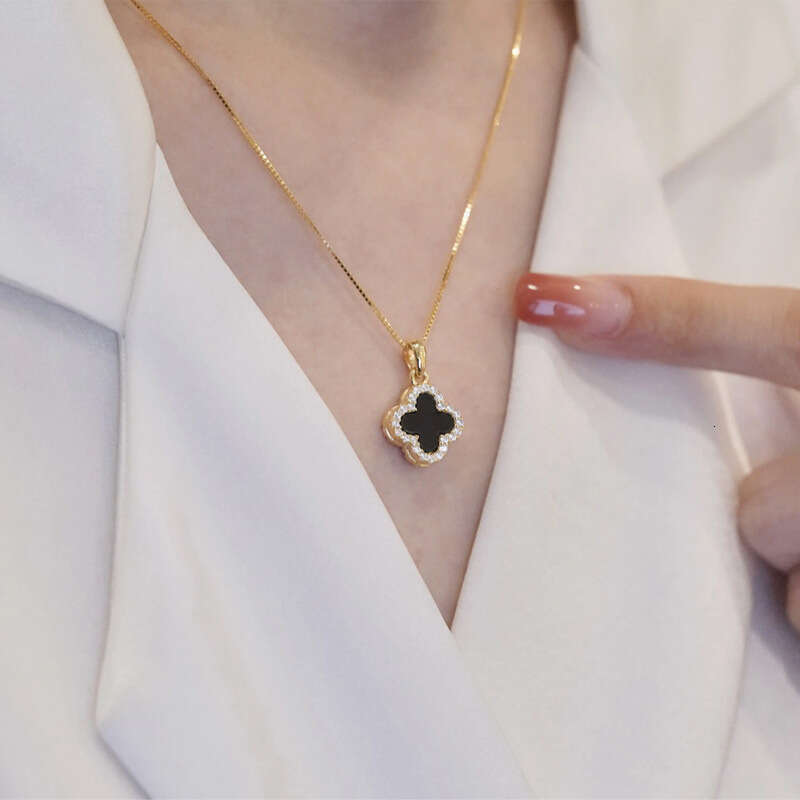designer jewelry and White Double-Sided Four-Leaf Clover Necklace for Women, Trendy Dia-Studded High-End Design, Versatile Internet Celebrity Pendant 