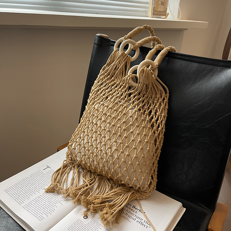 Free shipping designer New Cotton Thread Woven Bag Artistic Versatile Trendy Bag for Women Vacation Travel Casual Bag Fashion Hollow Shoulder Bag