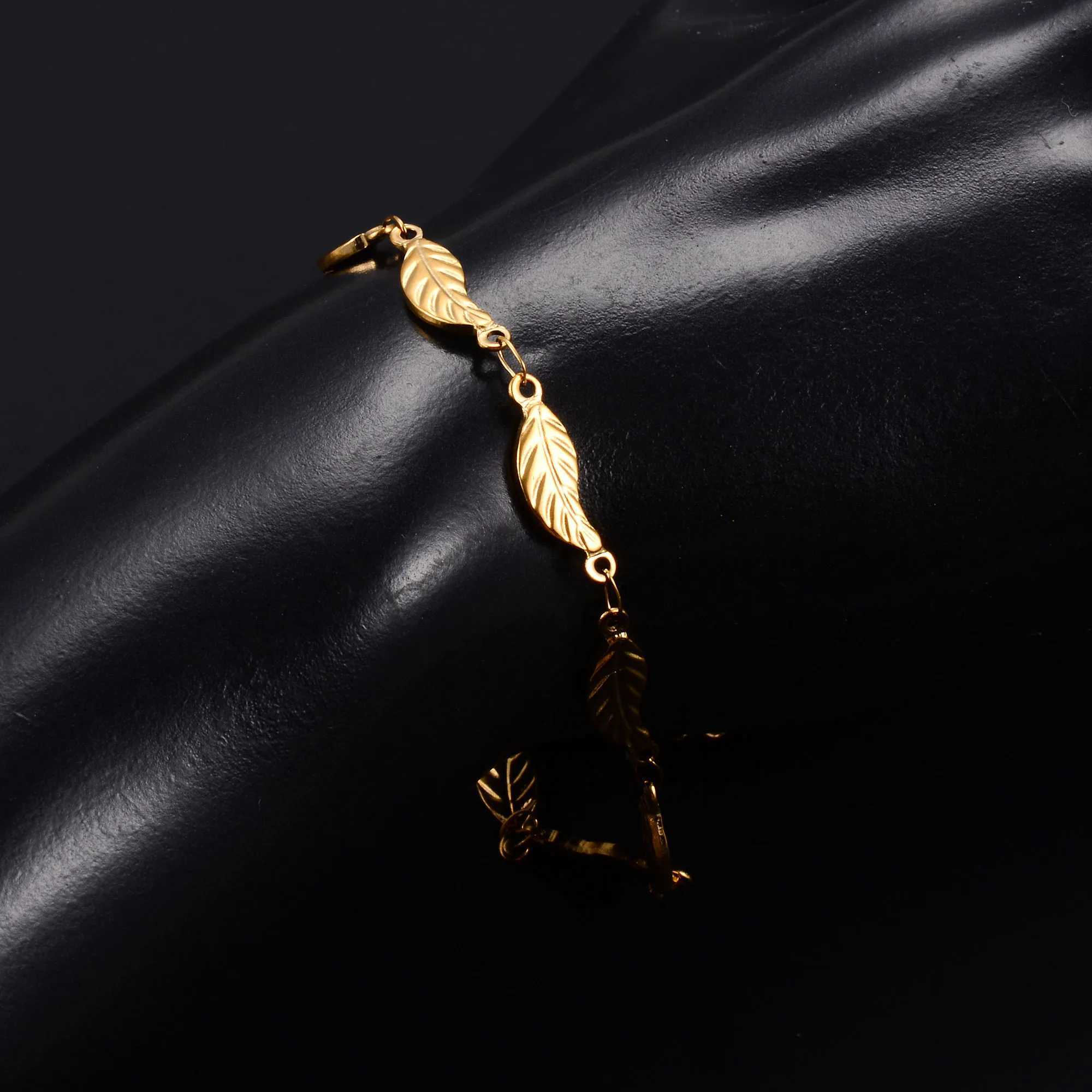 4.8mm Unique Stainless Steel Leaf Bracelet Chain for Women Fashion Metal Jewelry Bangle Wristband Anklets Foot Ankle Hand Chain XJ250707