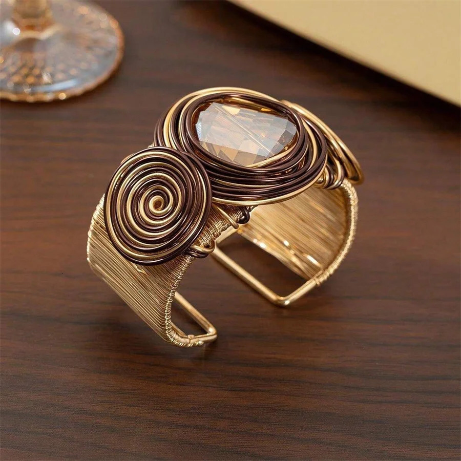 Exaggerated Metal Wire Winding Cuff Bracelet Big Brown Rhinestone Heavy Metal Bracelet For Women Personality Jewelry 250701