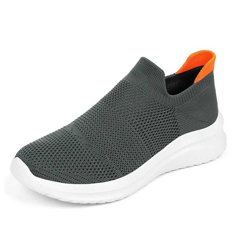 2023 New Cfortable High shoes man and wens classic sneakers Durable White Flat Canvas Shoes size 35-44 Y250707