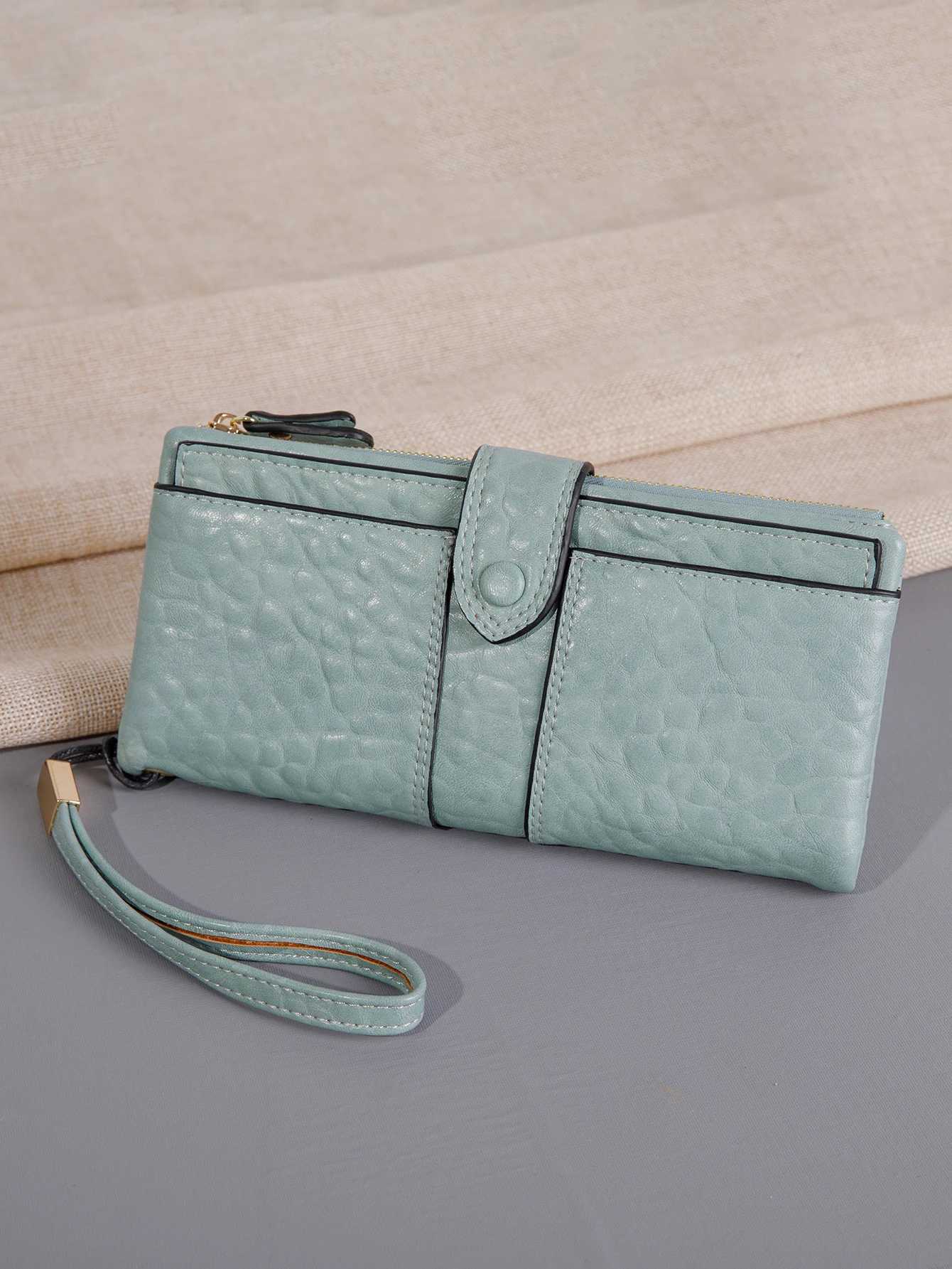 Minimalist Buckle Double Fold Mens Wallet LG Wallet with Dual ID Identity Window and Wrist Strap Y250707