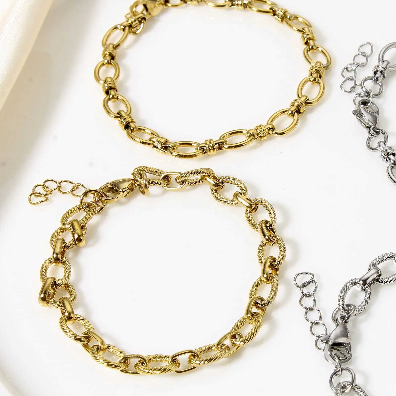 1 Piece Statement Stainless Steel Chain Bracelet for Women Men Punk Metal Oval Bracelet Handmade Exquisite Jewelry Gifts 17.5cm XJ250707