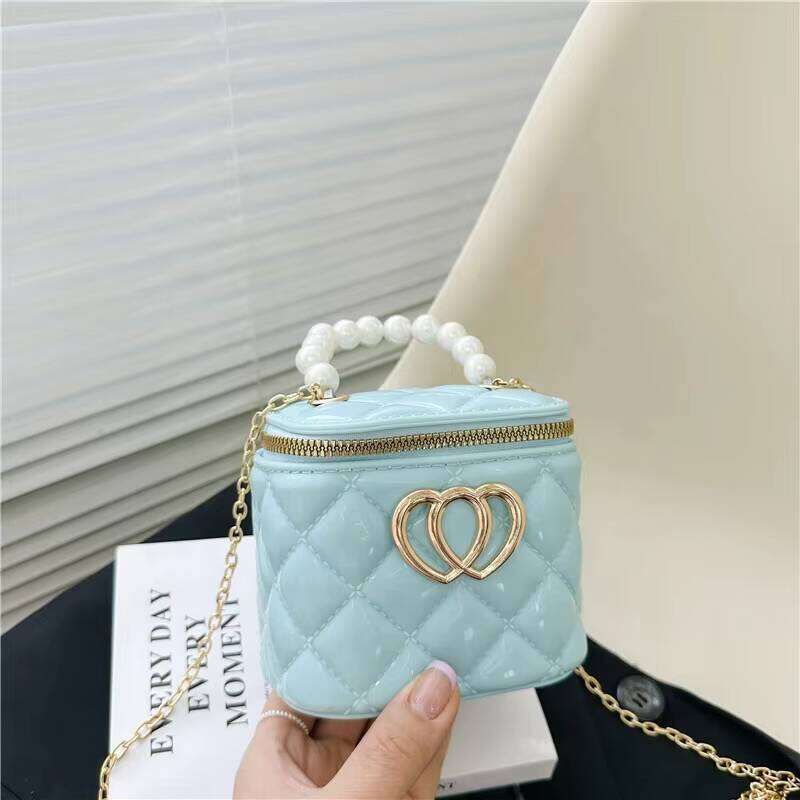DHgargets Latest Arrival Heart Chain Crossbody Bucket Pearl Mini Cute PVC Candy Color Jelly Bag for Girls