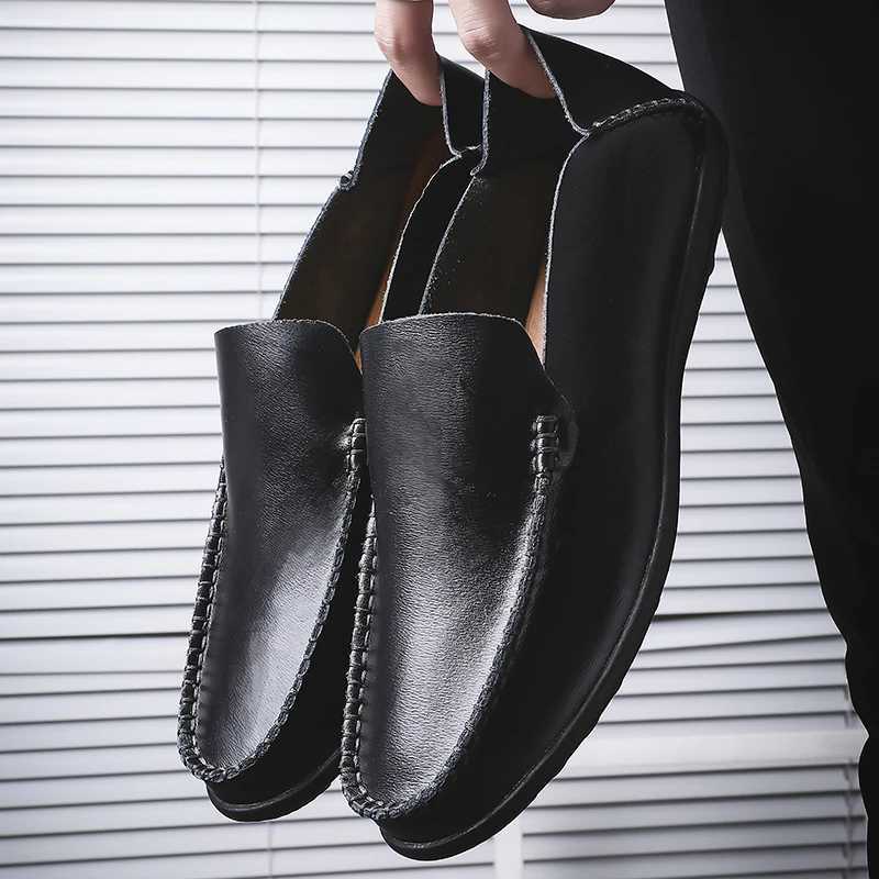 Mens Lightweight Slip-On Leather Shoes Soft Bott Two-Layer Cowhide Wear-Resistant Driving Casual Loafers Y250707
