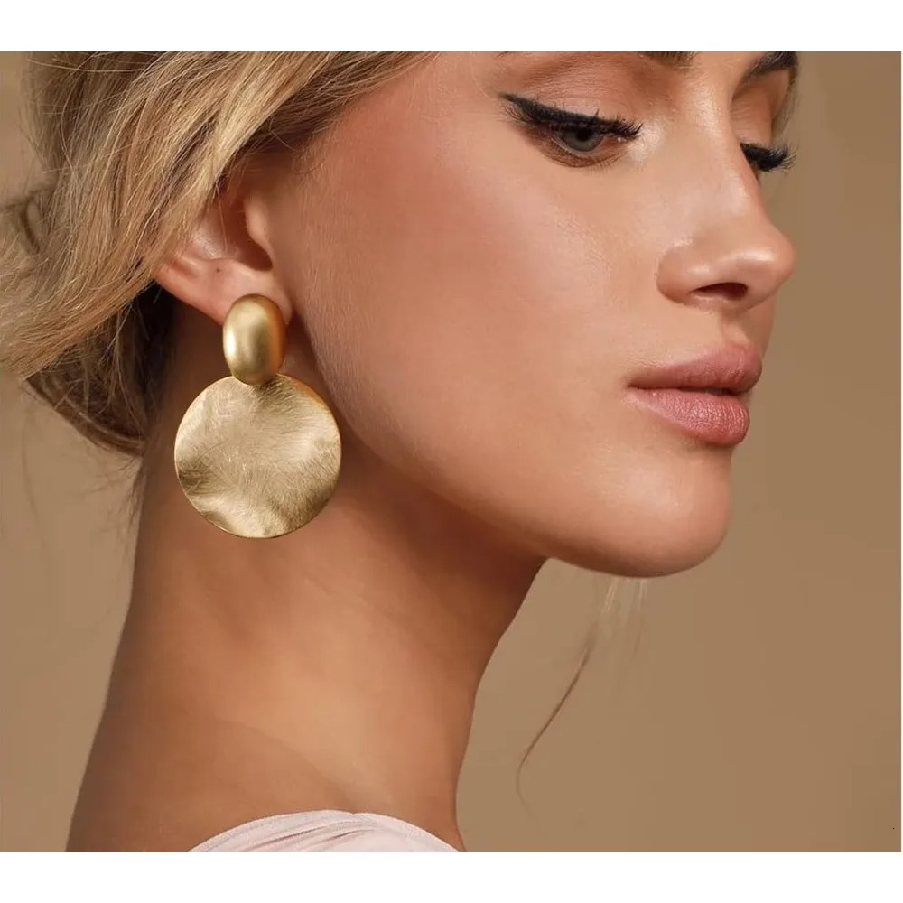 Big Disc Drop Earrings Golden Dangle Earrings Round Hammered Earring 250701
