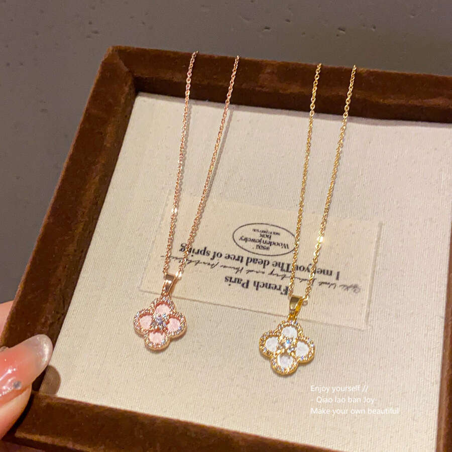 designer necklace Zircon Shell Rhombus Flower Pendant Elegant Versatile Fashion Collarbone Chain Light High-End Sense Necklace