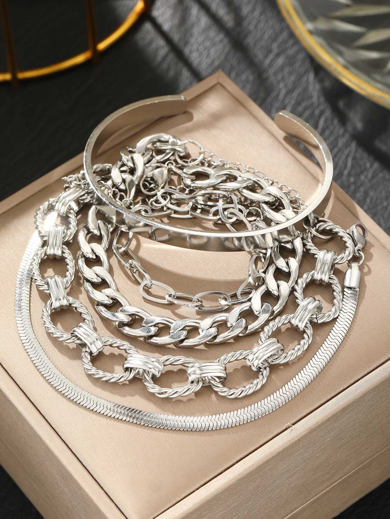 Stainless Steel Jewelry Set Five Bracelets Set Classic Ornate Design Jewelry Set For Women Jewelry Fashion New Products Gifts XJ250707