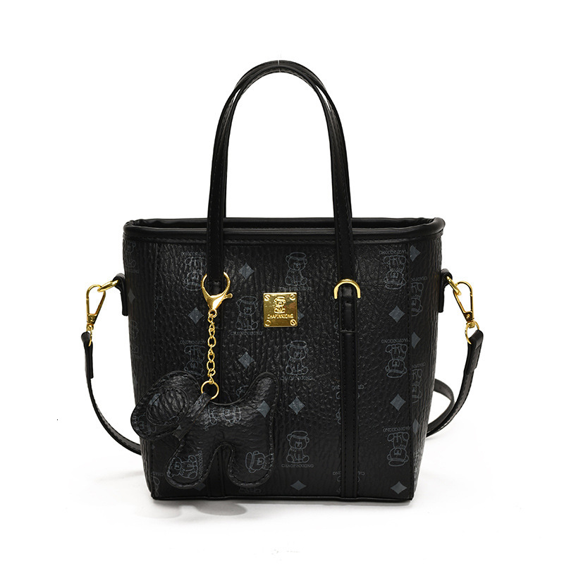 Free shipping designer High-end Small Bag for Women New Autumn Winter Versatile Shoulder Bag Crossbody Bag Textured Handbag Commuter Tote Bag