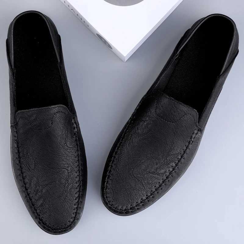 Mens casual leather shoes four seasons plus size soft sole cfort outdoor fion youth business leather shoes driving shoes Y250707