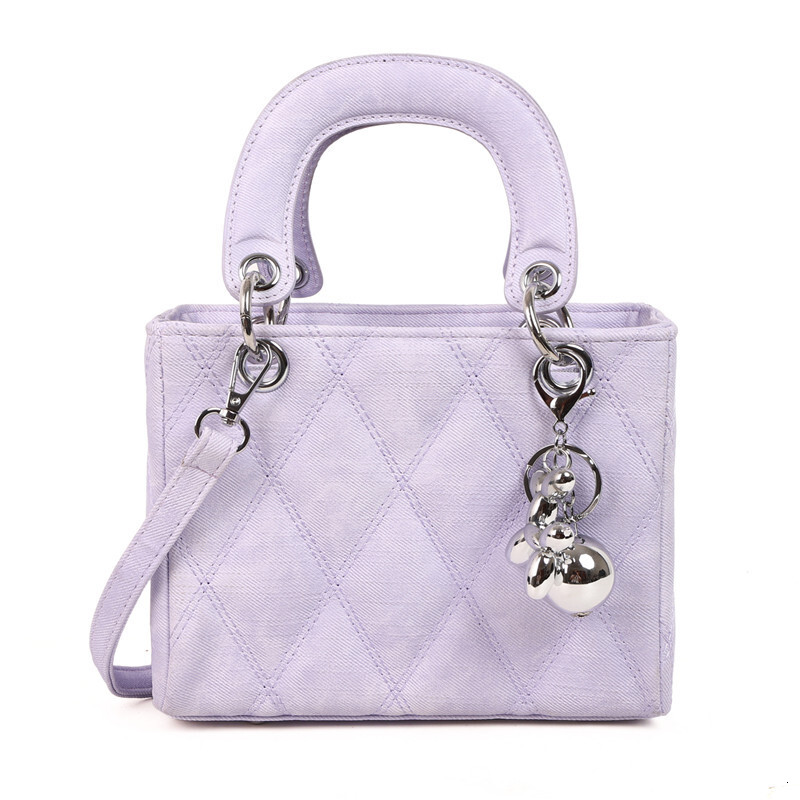 Free shipping designer Quilted Embroidery Small Bag for Women New Autumn Winter Versatile Crossbody Bag Exquisite Mini Handbag Princess Diana Bag