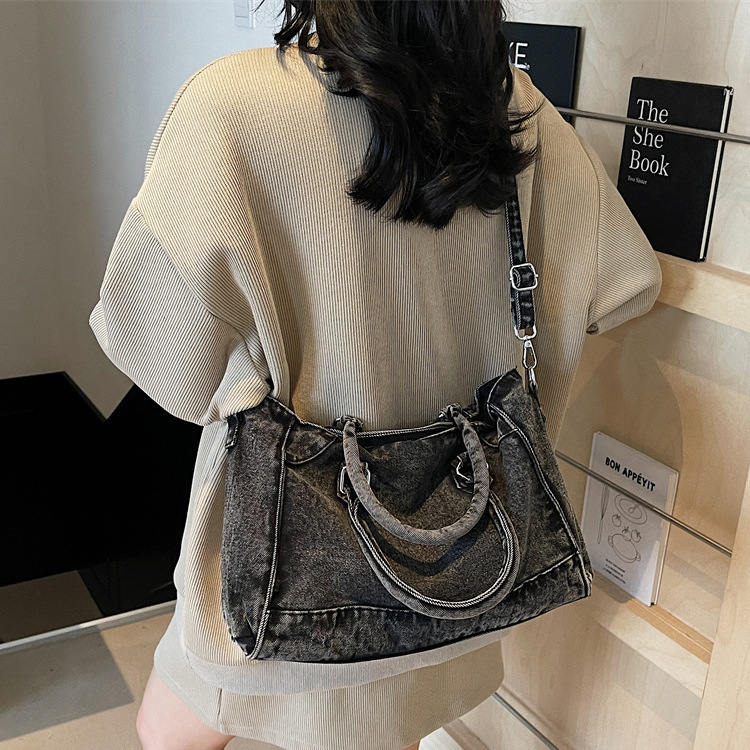 Free shipping designer Hong Kong Style Retro Large Capacity Denim Bag for Women New Trendy Fashion Handbag Commuter Bag Casual Shoulder Bag Tote Bag