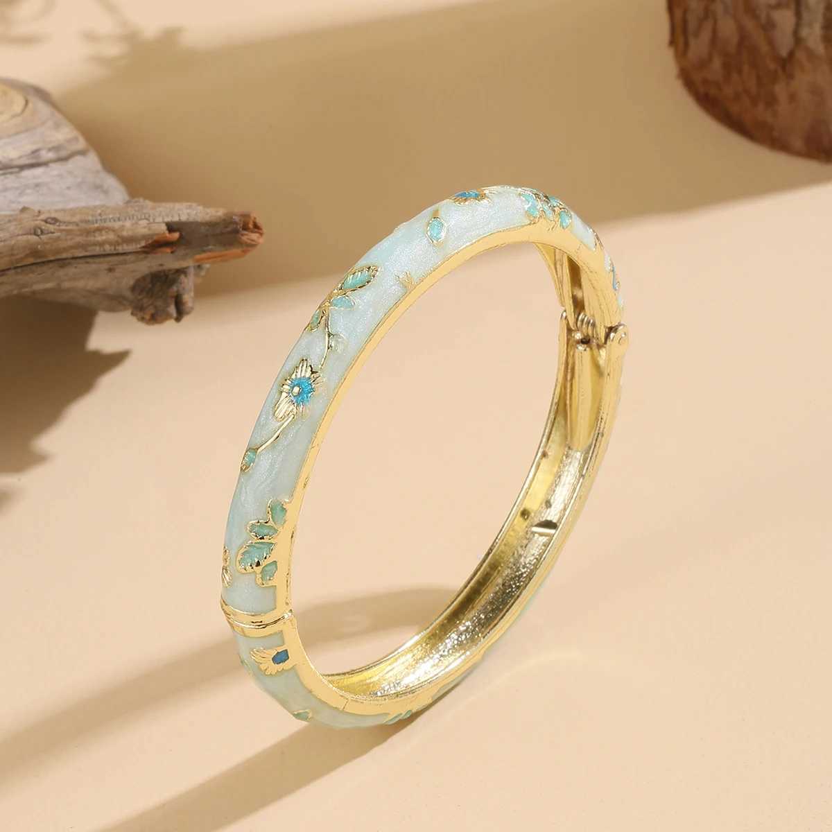 FTCY Vintage Bracelet For Women Small Flower Ethnic Style Cloisonne Bangles Womens Elegant Jewelry Gifts XJ250707