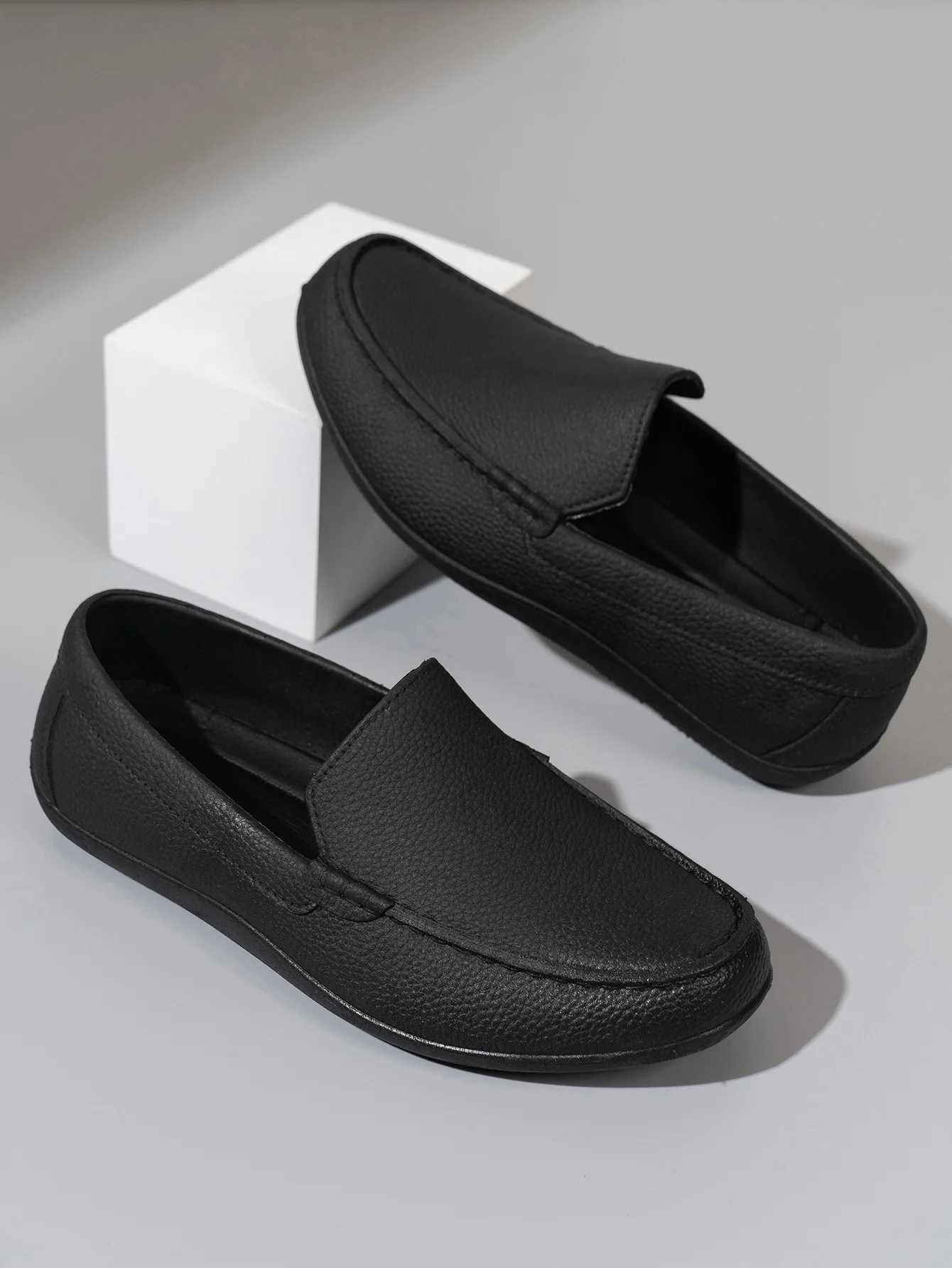 Mens Casual Shoes Waterproof Non-Slip Wear-Resistant Lightweight Slip-On Casual Shoes for Going Out and Work Y250707
