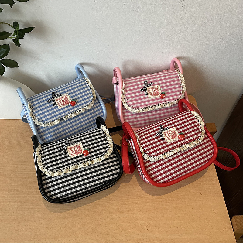 Free shipping designer 2025 New Korean Style Sweet Plaid Small Square Bag for Women Fashion Niche Design Versatile Cute Shoulder Bag Crossbody Bag