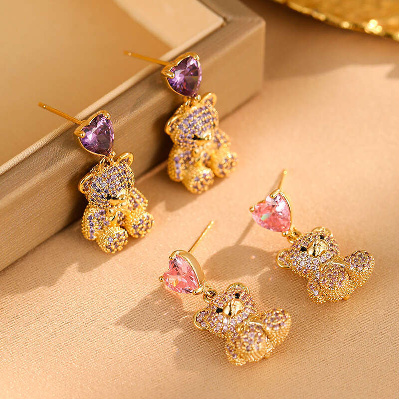 New Trendy Sier Needle Micro Paved Zircon Bear Earrings For Women, Niche Design Heart Studs, Fashionable And Elegant Ear Jewelry