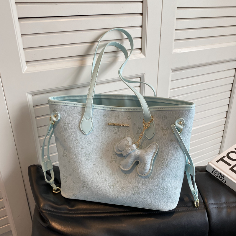 Free shipping designer Spring Summer Large Capacity Bag for Women 2025 New Fashion Commuter Versatile Shoulder Bag High-end Handbag Tote Bag