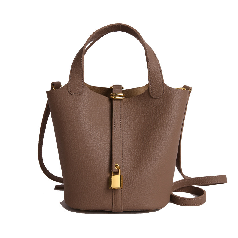 Free shipping designer Cream Yellow Basket Bag for Women 2025 New Luxury Niche High-end Commuter Handbag Crossbody Bag Bucket Bag