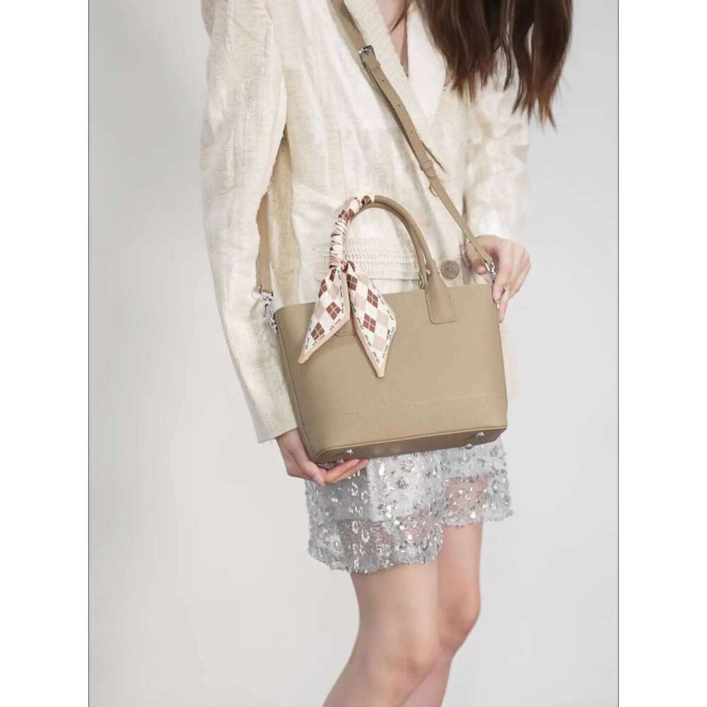 Bags Designer Genuine Women's Handbag New Niche Design Top Leather Simple And Fashionable Commuter One-Shoulder Crossbody Bag