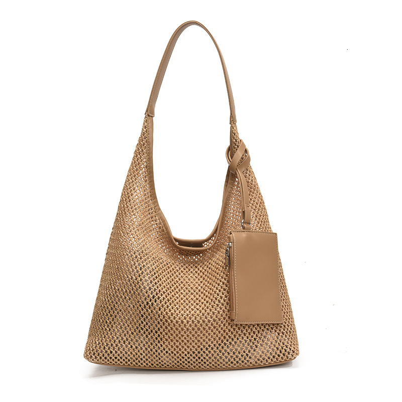 Free shipping designer Commuting Large Capacity Straw Bag for Women 2025 New Summer Shoulder Bag Tote Bag Beach Vacation Woven Bag