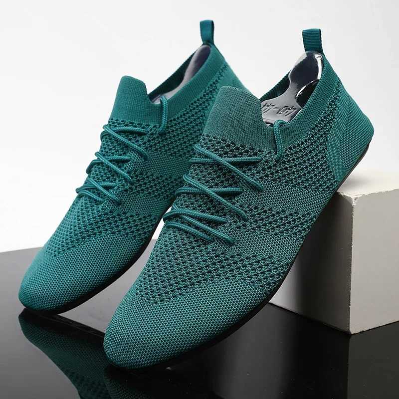 YRZL Summer Men Casual Shoes Lightweight Outdoor M Walking Shoes Hot S Anti-slip Mans Mesh Sneakers Slip on Flats Shoes Y250707