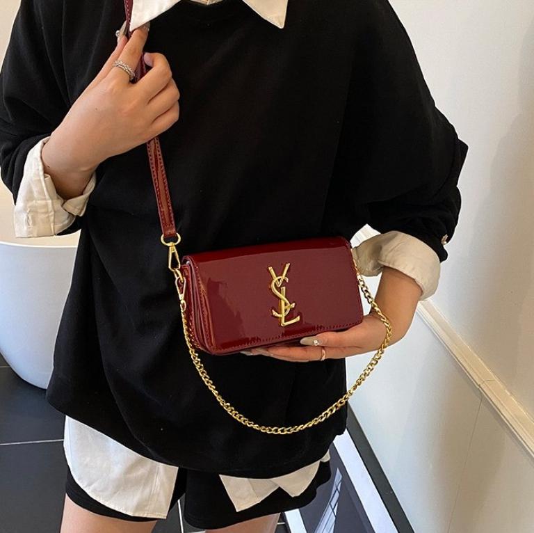 Classic handbag bags Designer Bag Luxury Shoulder Bags Camera Bag Shaped Handbags Women Fashion Cross Body Envelope Messenger Black Calfskin 0028
