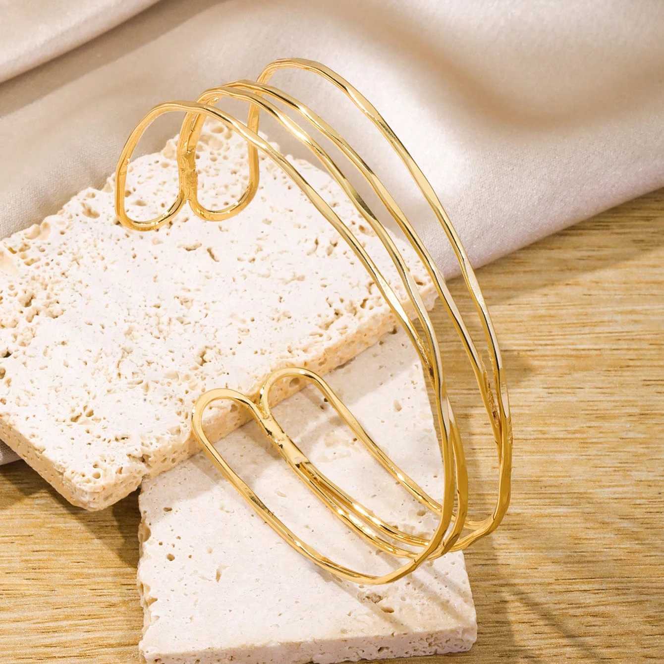 5PCS Boho Arm Bracelet for Women Vintage Geometric Gold Color Leaf Womens Arm Bangles Adjustable Jewelry XJ250707