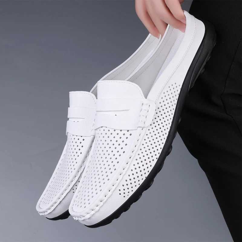 Mens Breathable Casual Leather Shoes Summer Outdoor Anti-Slip Soft Sole Comfort Walking Shoes Business Hollow Out Leather Shoes Y250707