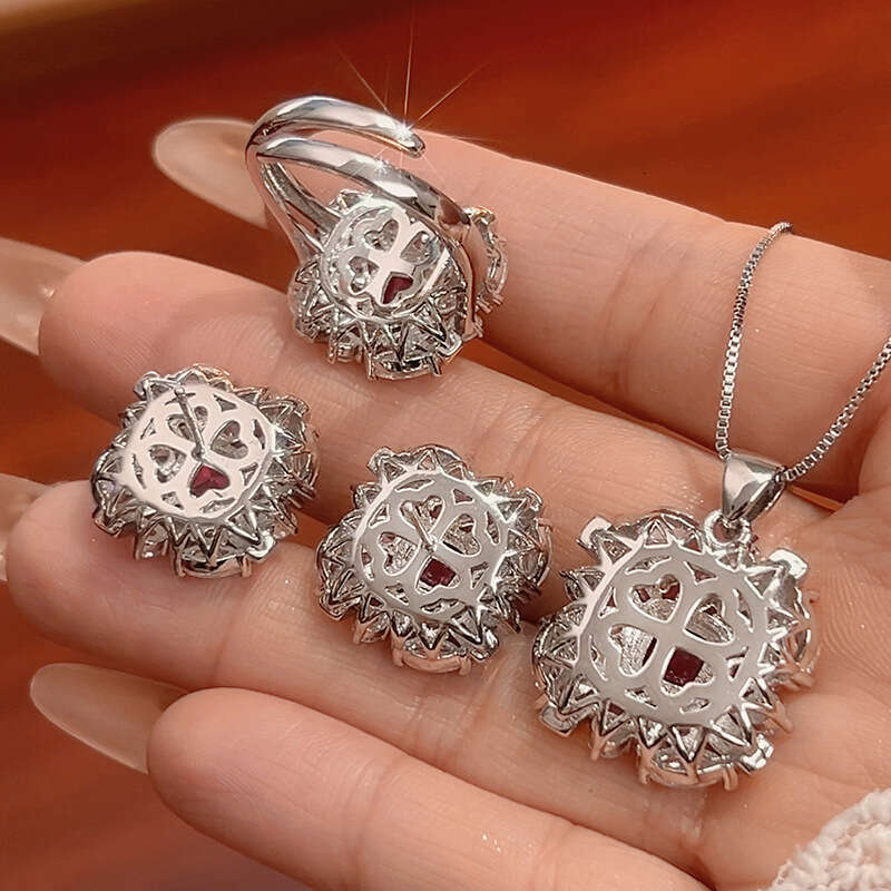 New Style Set Necklace Earrings Ring Jewelry Red Corundum Gemstone Women's High-End Fashion Light 8D4