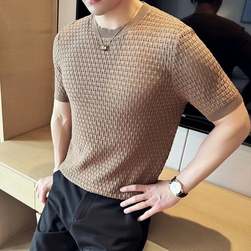 Korean Breathable Hollow Knitted Round Neck Short-sleeved T-shirt for Mens Summer Thin Casual Slim Fit Trendy T-shirt 250617