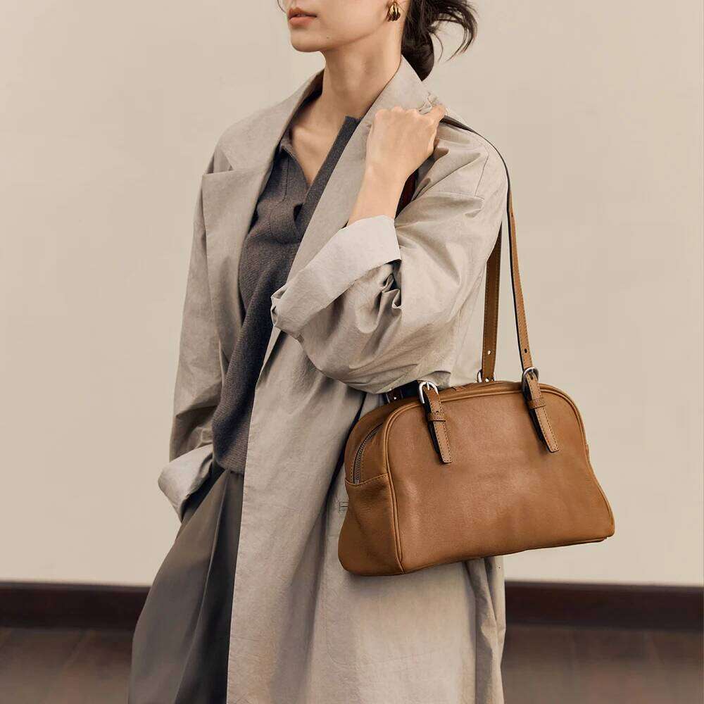 2025 Genuine Leather Women Handbag Bowling Second Layer Cowhide Female Shoulder Versatile Daily Underarm Bag Crossbody