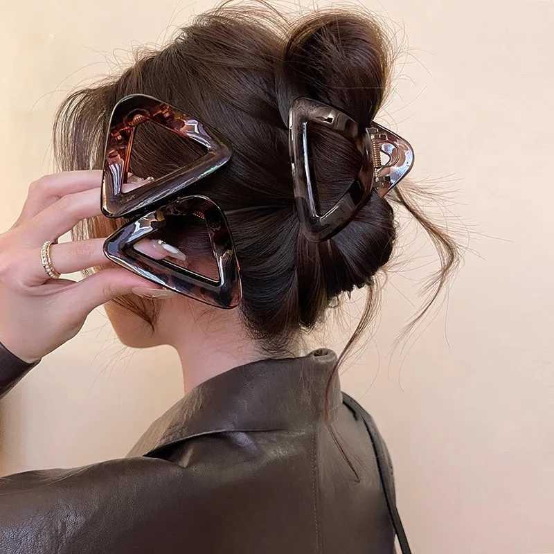 Geometry Triangle Large Hair Claw Clips Crab Clamps Women Girls Leopard Ponytail Holder Hair Barrettes Hairpins Hair Accessories Z250707
