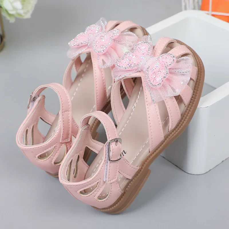 2025 Summer Girls Sandals Princess Beach Shoes Cut-outs Kids Sandals Crystal Butterfly Lace Sweet Soft Breathable Anti-kick CuteR250707