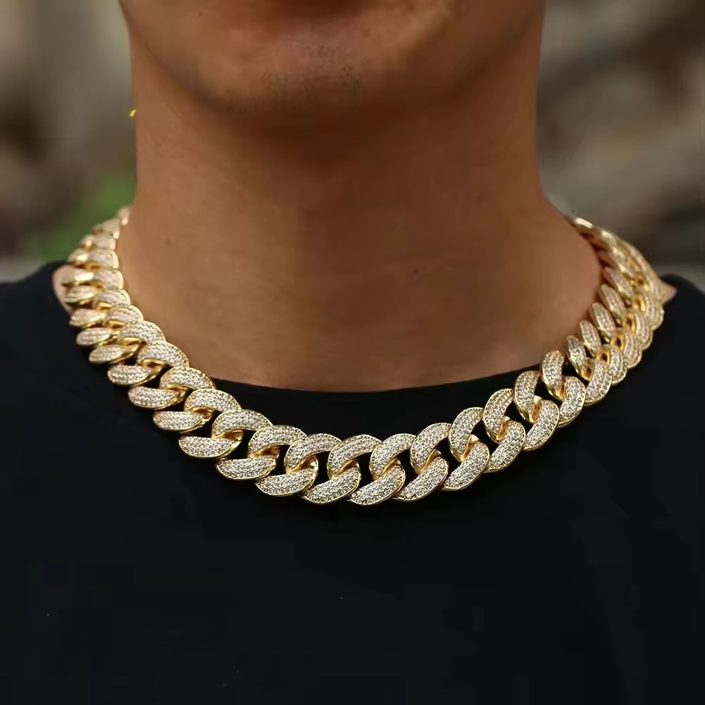 Customized S Sterling Sier Cuban Link Necklace 20mm Wide with 3 Rows GRA D/VVS Moissanite Hip Hop Style Jewelry