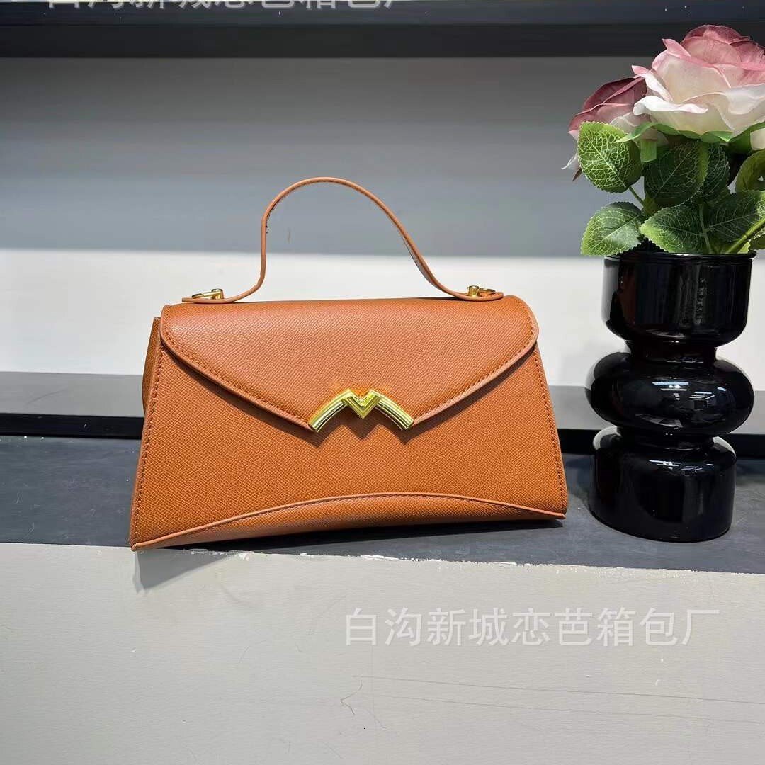 Designer 2025 New Monet Toothpick Pattern Handbag High-end Horizontal Shoulder Crossbody Light Luxury Women's Bag