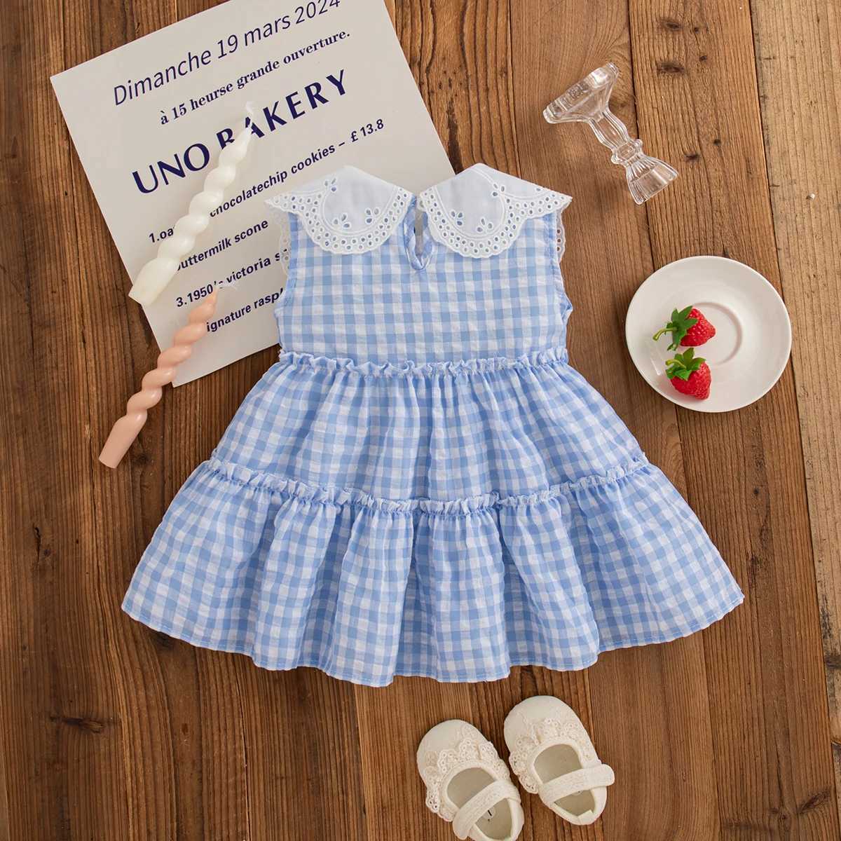 Tsute Strawberry Petal Lapel Baby Girl Dress Summer Nev Small Plaid Childrens Sleeveless Clothes For Babies Aged sh-24 Months R250707