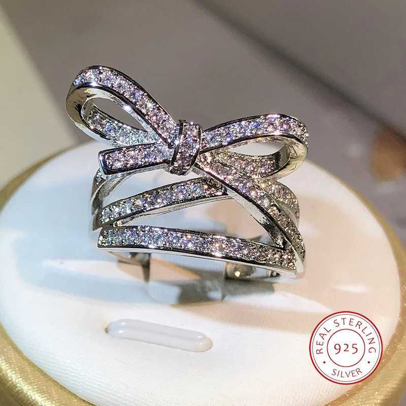 925 Sterling Silver Classic Rope Knot Bow AAAA Cubic Zirconia Ring Fine High-end Jewelry Wedding Bridal Ring Moissanite Ring XJ250707